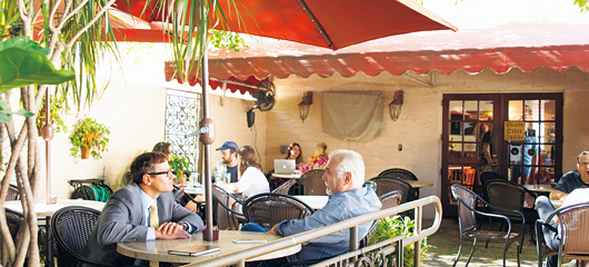 中南米の伝統を受け継ぐ、マイアミの熱いカフェ事情。